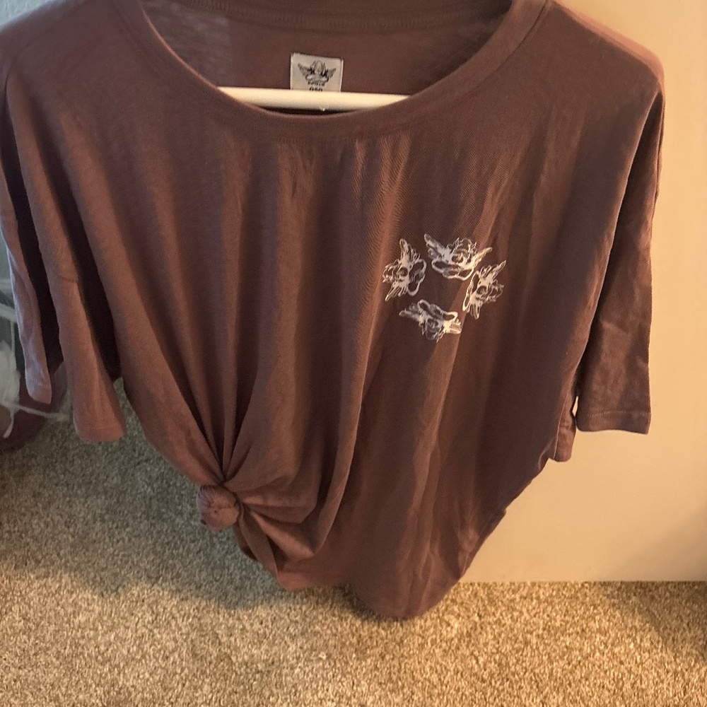 Boys lie t shirt new without tags one size